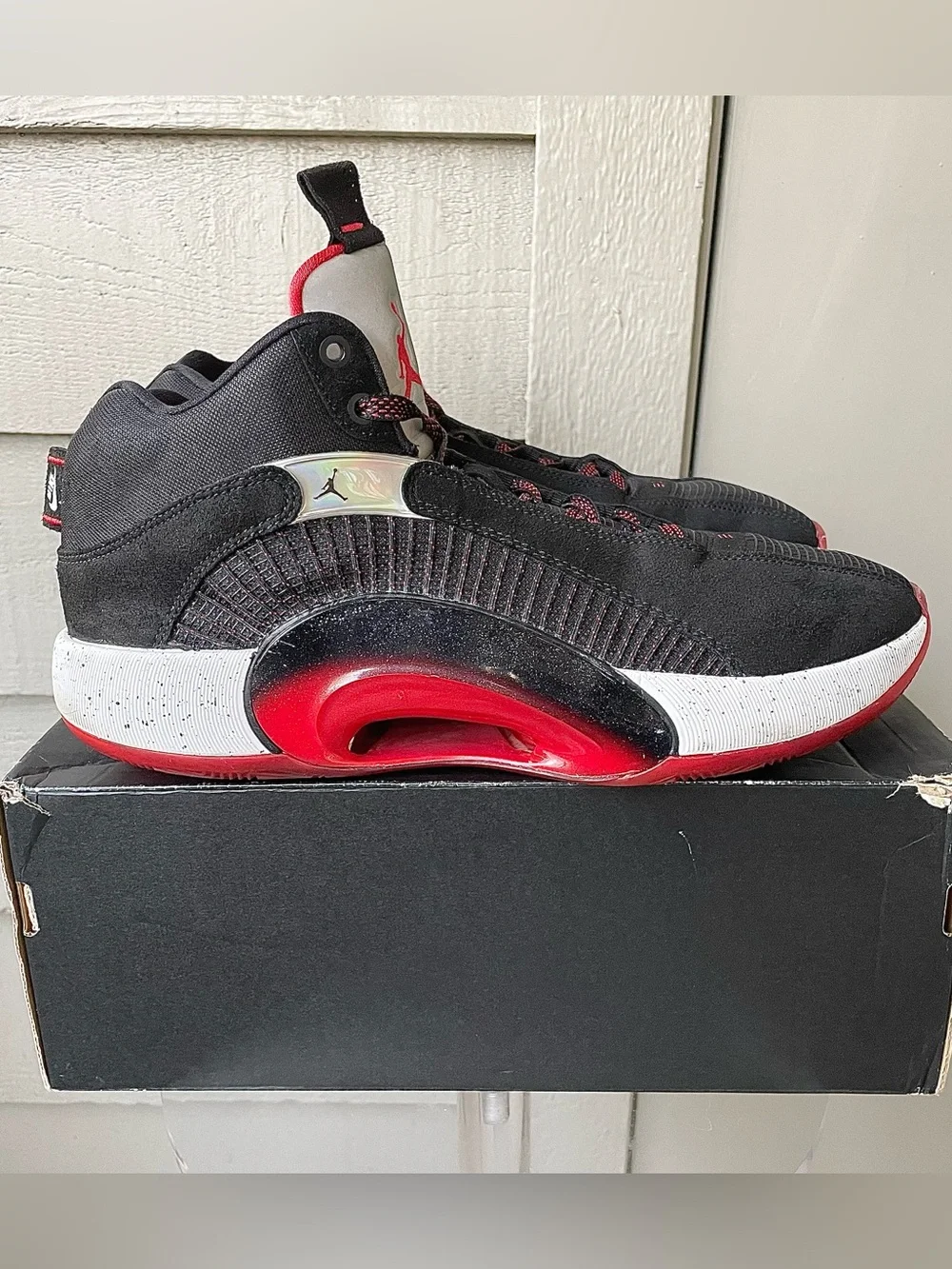 Air Jordan Retro 35 Black/Red Bred size 10.5